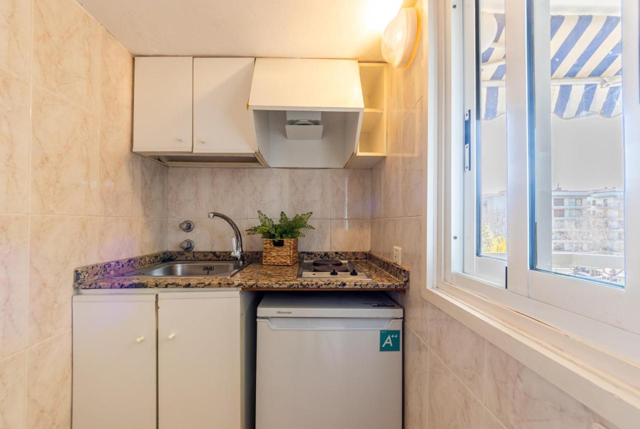 Apartamentos Alboran-Arysal Salou Exteriör bild