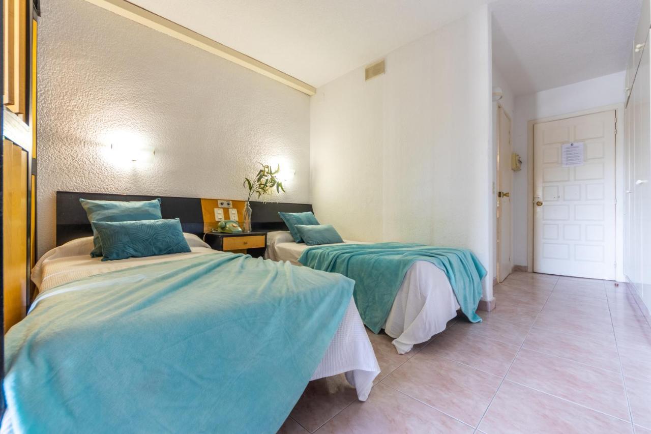 Apartamentos Alboran-Arysal Salou Exteriör bild