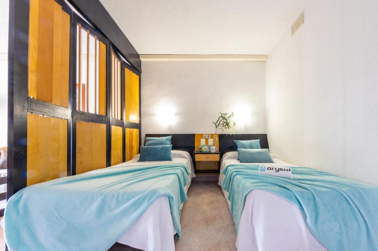 Apartamentos Alboran-Arysal Salou Exteriör bild