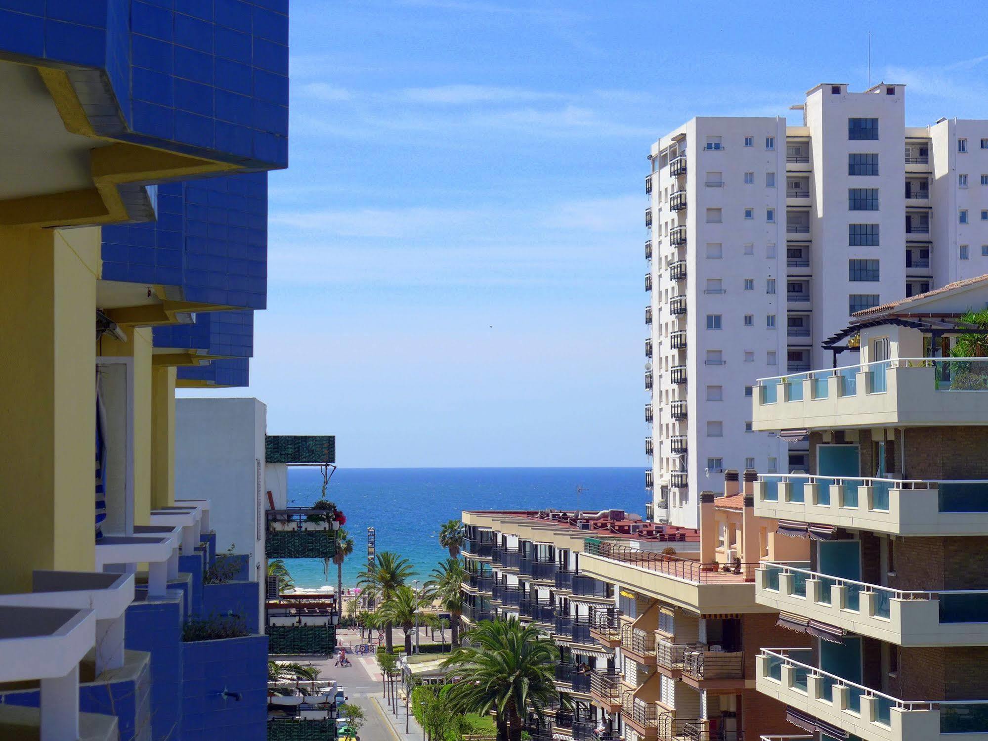 Apartamentos Alboran-Arysal Salou Exteriör bild