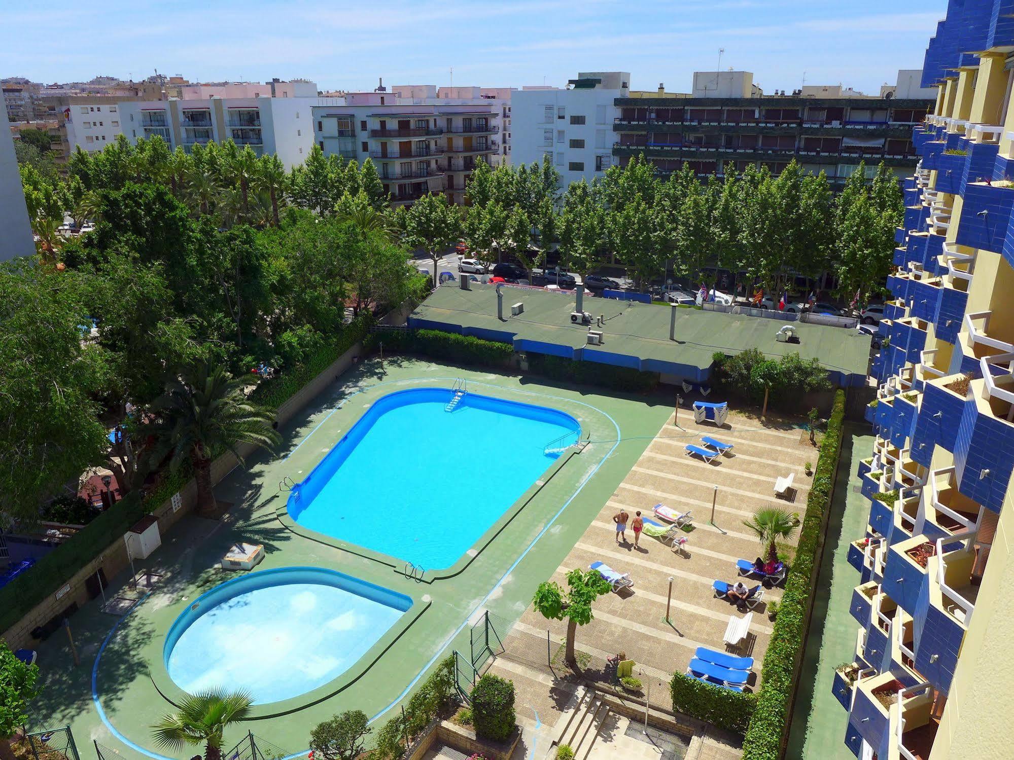 Apartamentos Alboran-Arysal Salou Exteriör bild